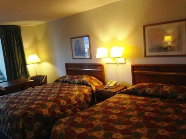 Royal Inn Columbia/Fort Jackson ภายนอก รูปภาพ