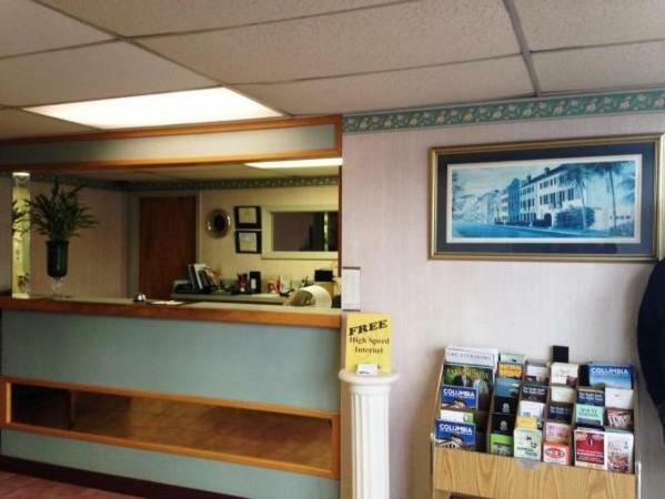 Royal Inn Columbia/Fort Jackson ภายนอก รูปภาพ